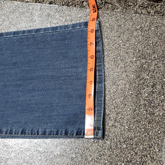 Denizen From Levi's Totally Shaping Boot Cut Denim Jeans Women's Size 10 - Picture 14 of 14